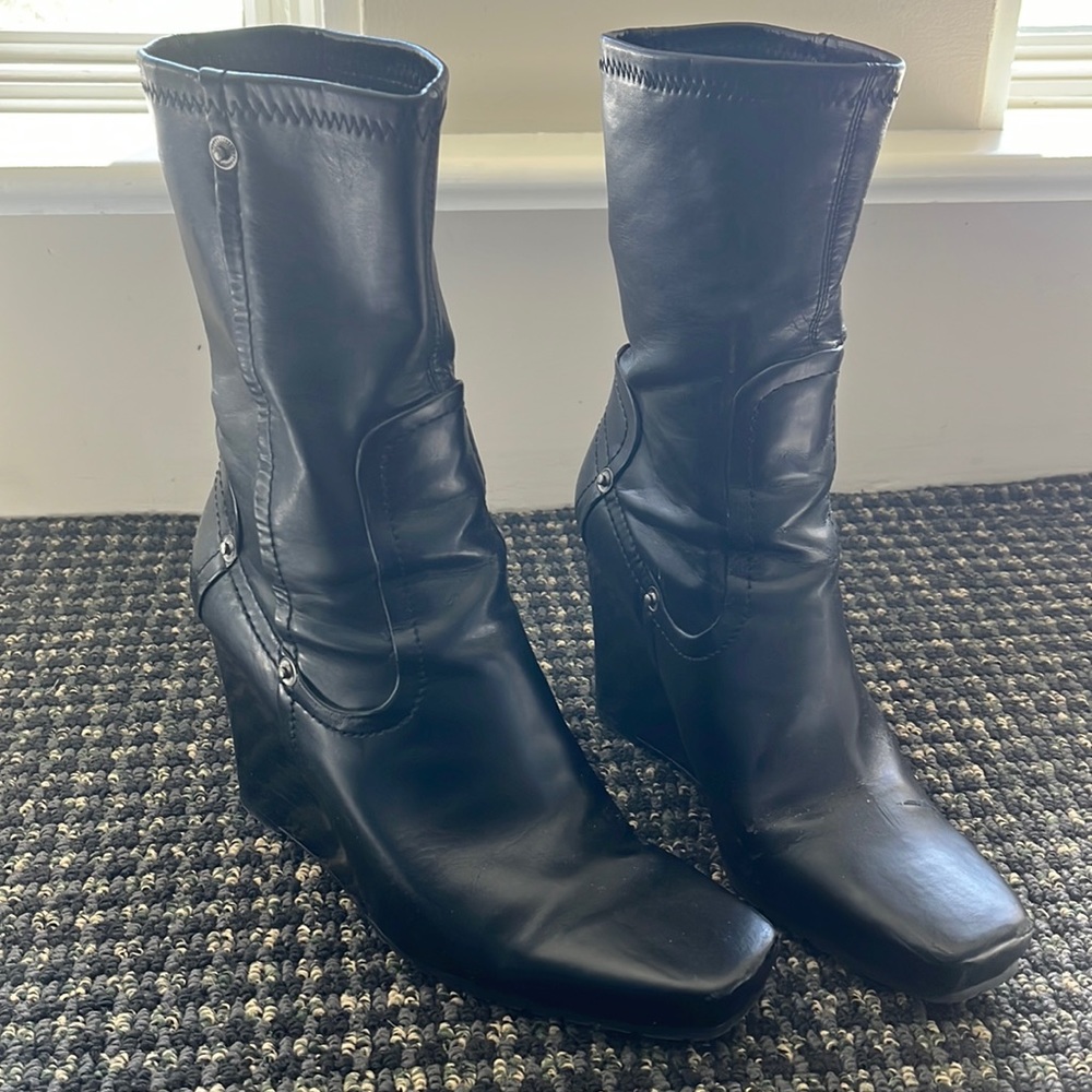 Faux leather Nine West black size 8.5